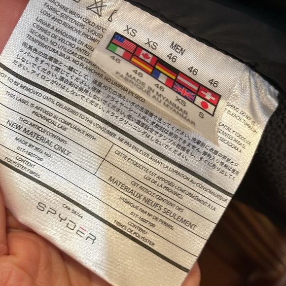 Men’s black nylon jacket with charcoal grey accent. Great condition. - Picture 6 of 6